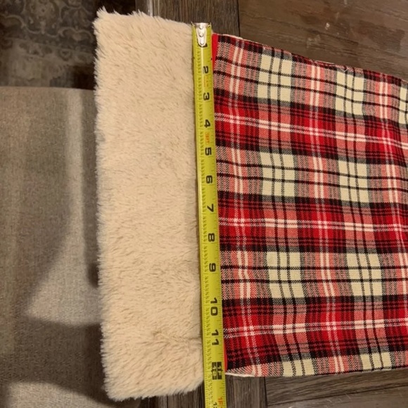 Tartan Plaid Table Runner - Picture 5 of 8